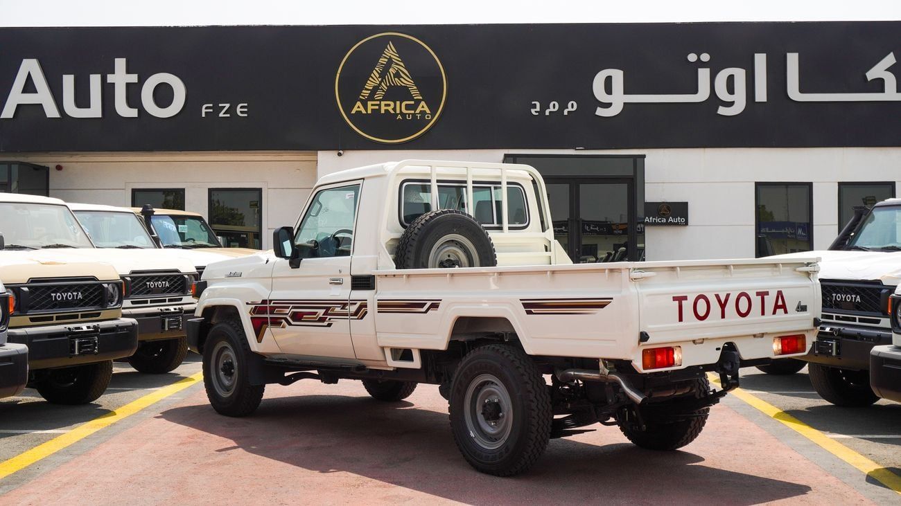 Toyota Land Cruiser Pick Up 4.2L Diesel Single Cabin M/T