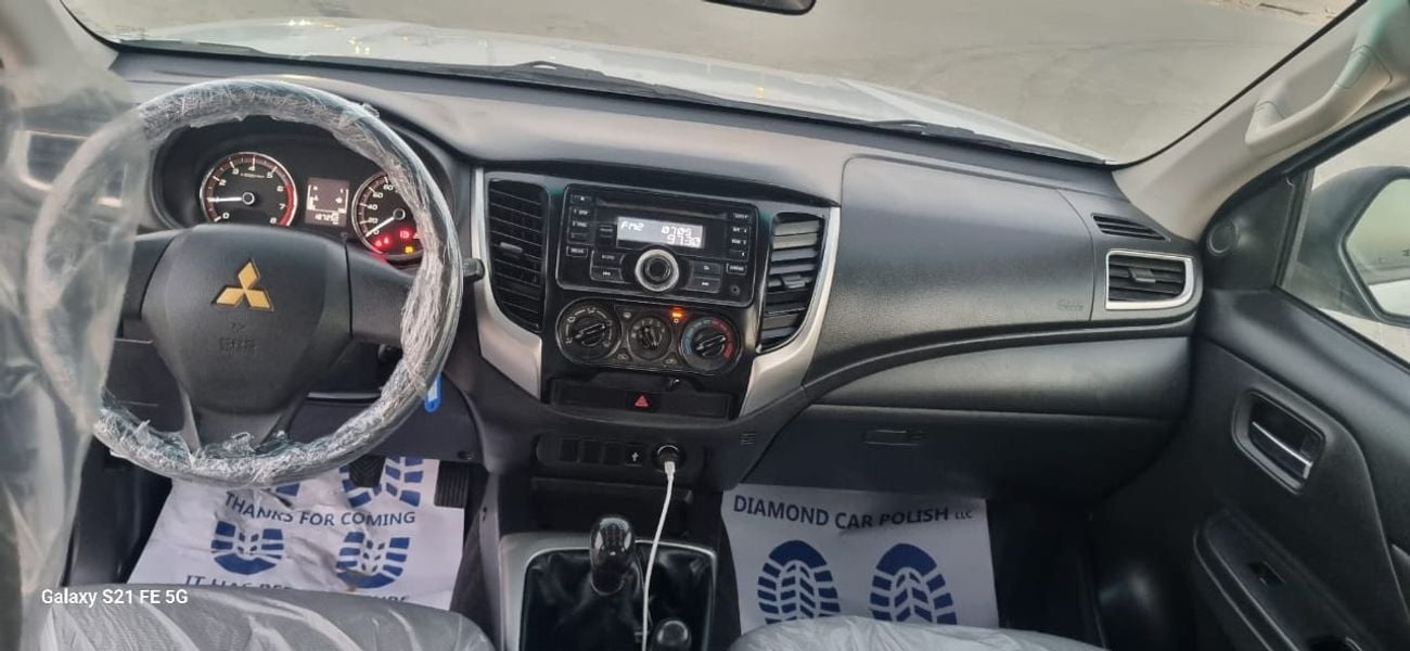 Mitsubishi L200 GL 2.4L (132 HP)