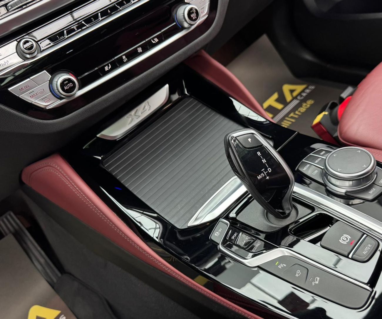 BMW X4 xDrive 30i 2.0L 2021 BMW X4 xDrive30i, BMW Service History, 1 Year Warranty, GCC