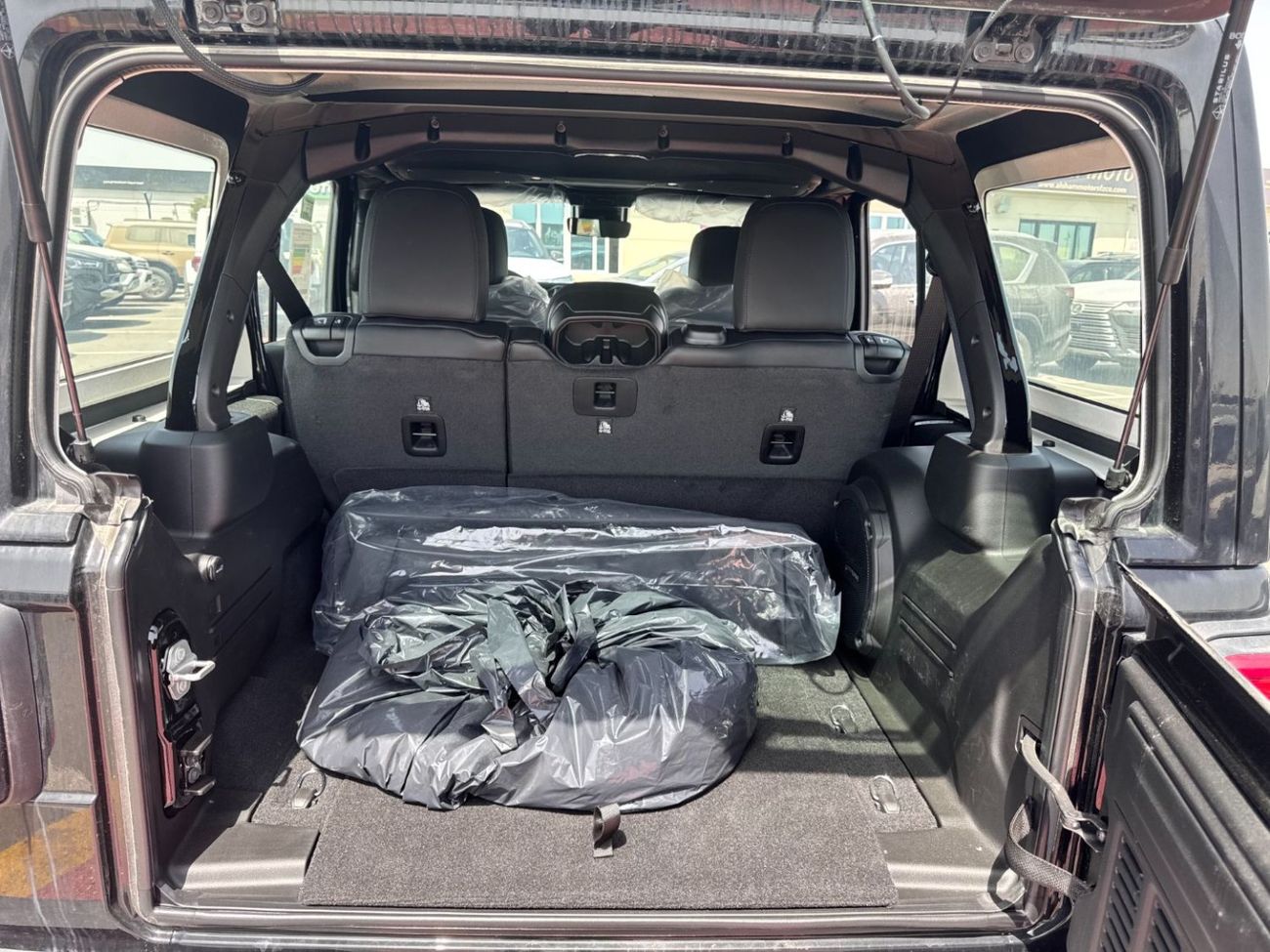 جيب رانجلر JEEP UNLIMITED RUBICON 2.0L 4X4