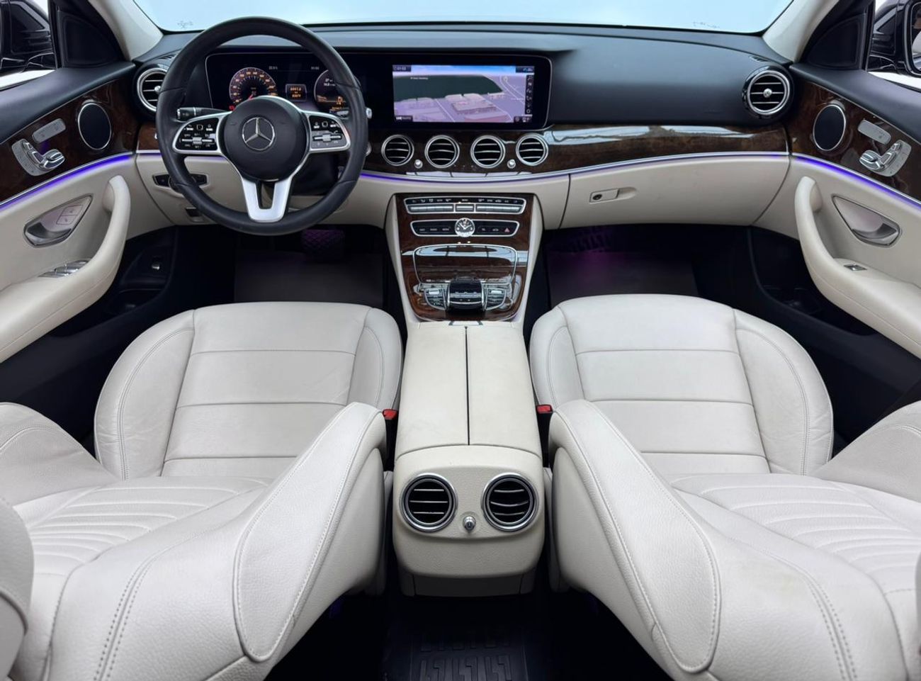 Mercedes-Benz E300 2020 Mercedes-Benz E300 AMG, Mercedes Service History, 1 Year Warranty, Excellent Condition, GCC