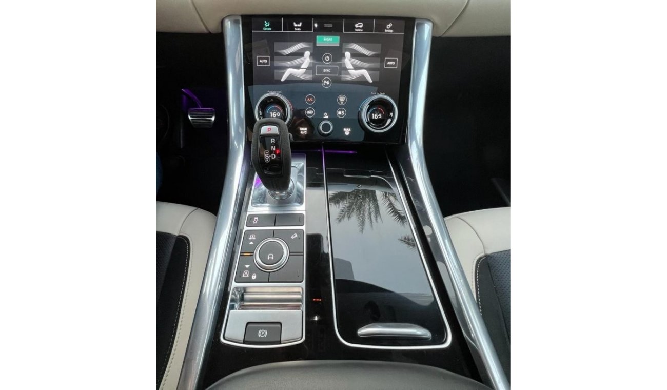 Land Rover Range Rover Sport (OFFER) RANG ROVER SPORT HST 2019 FULL OPTIONS WITH WARRANTEE TOW YEARS, INSURANSE REGISTRATION FREE