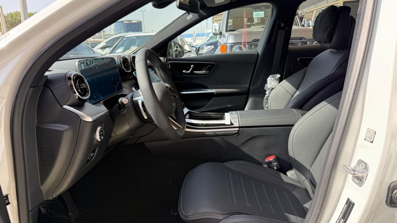 Mercedes Benz C200 Mercedes Benz C200L 1.5L | 2025 | 0KM