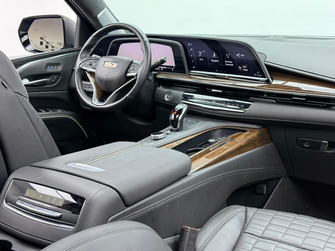 Cadillac Escalade SPORT PLATINUM 2024 Cadillac Escalade Sport Platinum Black Edition, 2028 Cadillac Warranty, Pilot Se