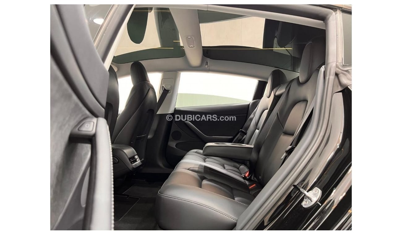 تسلا موديل 3 2023 Tesla Model 3 Dual Motor Performance, October 2026 Tesla Warranty, Low Kms, GCC