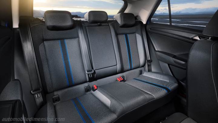 Volkswagen T-ROC exterior - Rear Seats