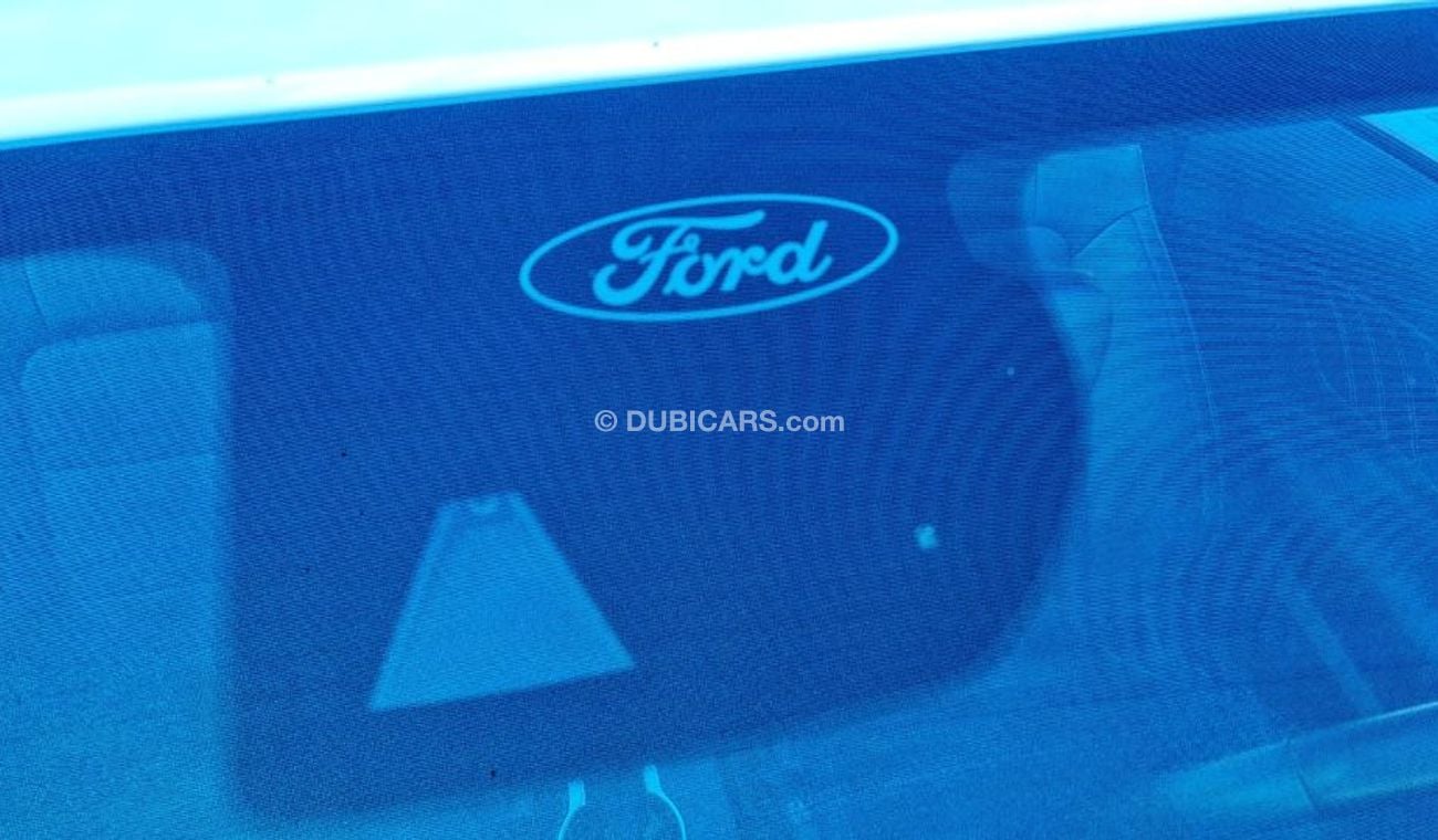 Ford Mustang car in perfect condition 2023 2.3l  America