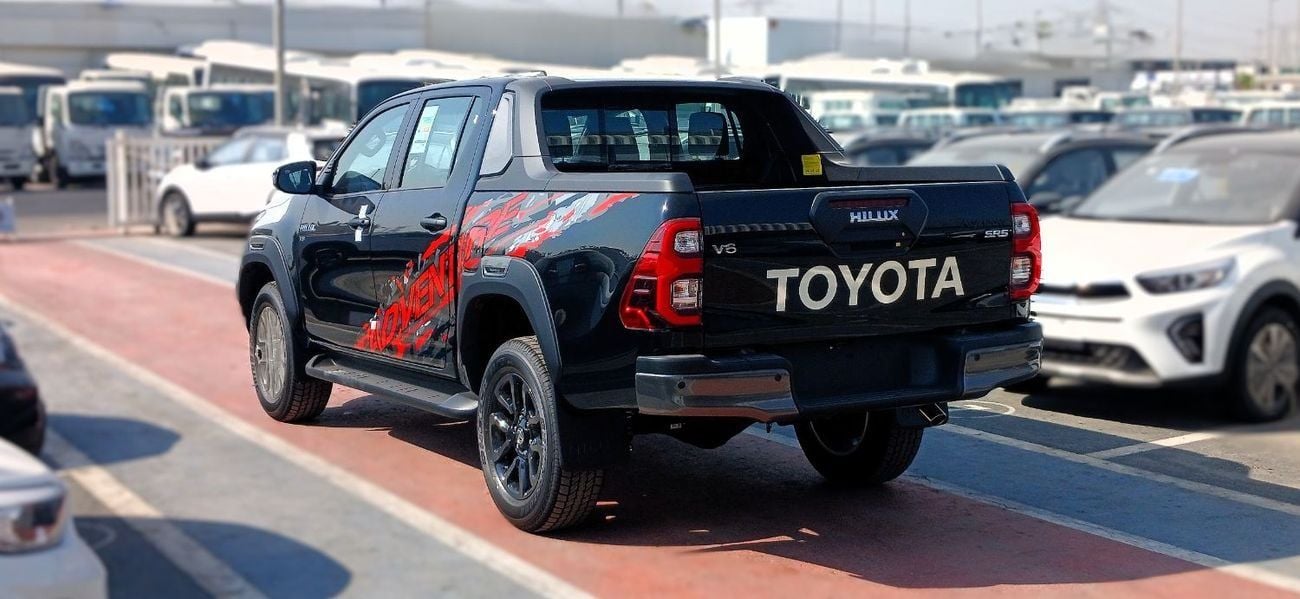 Toyota Hilux Adventure 4.0L Petrol 4x4 2025YM