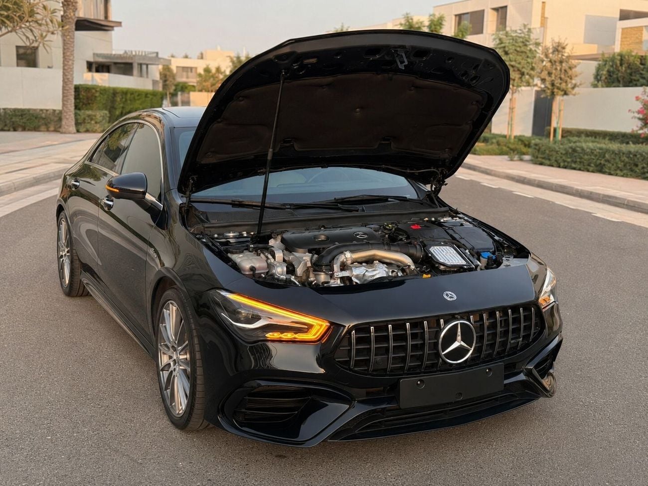 مرسيدس بنز CLA 250 PREMIUM