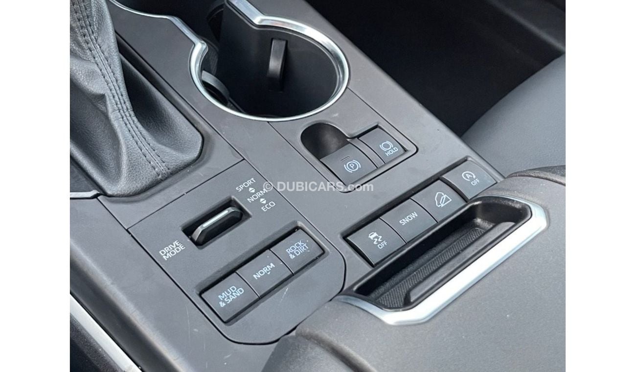 Toyota Highlander 2022 TOYOTA HIGHLANDER XLE 4x4 IMPORTED FROM USA