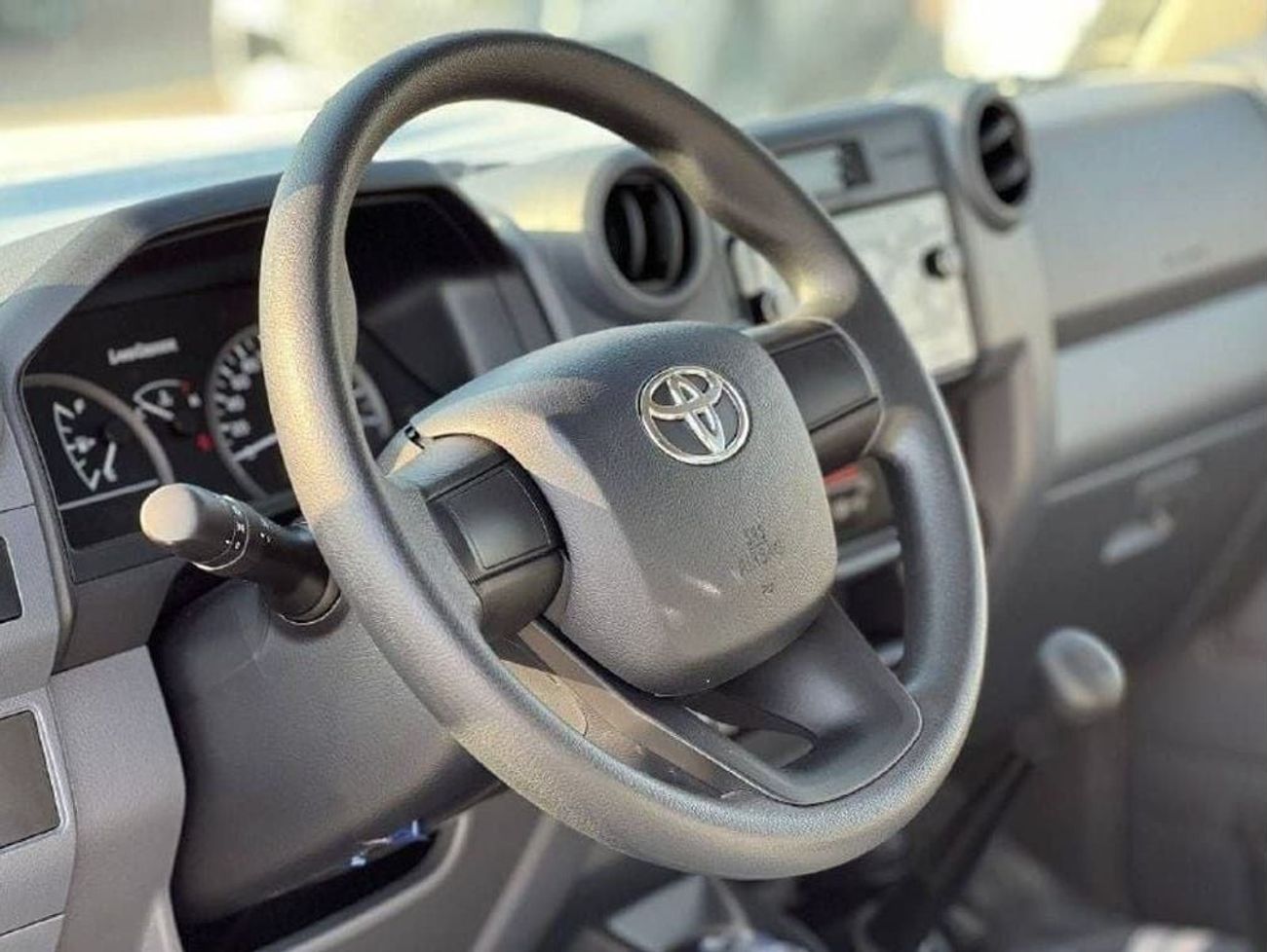 تويوتا لاند كروزر 70 LC78 4.5L V8 DSL M/T //2024// STD OPTION WITH POWER LOCK // SPECIAL OFFER // BY FORMULA AUTO // FOR