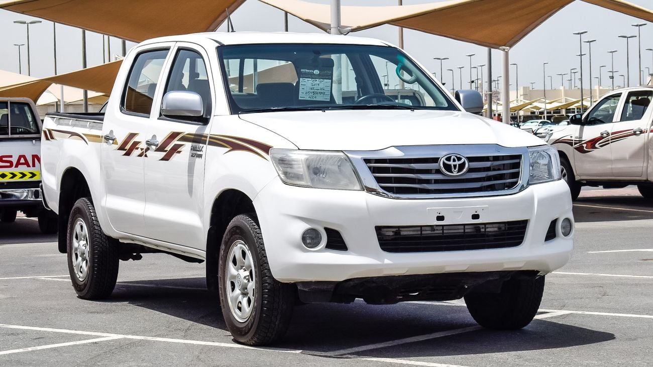 تويوتا هيلوكس GL 4X4, Manual Gear, Petrol, Accident and paint free