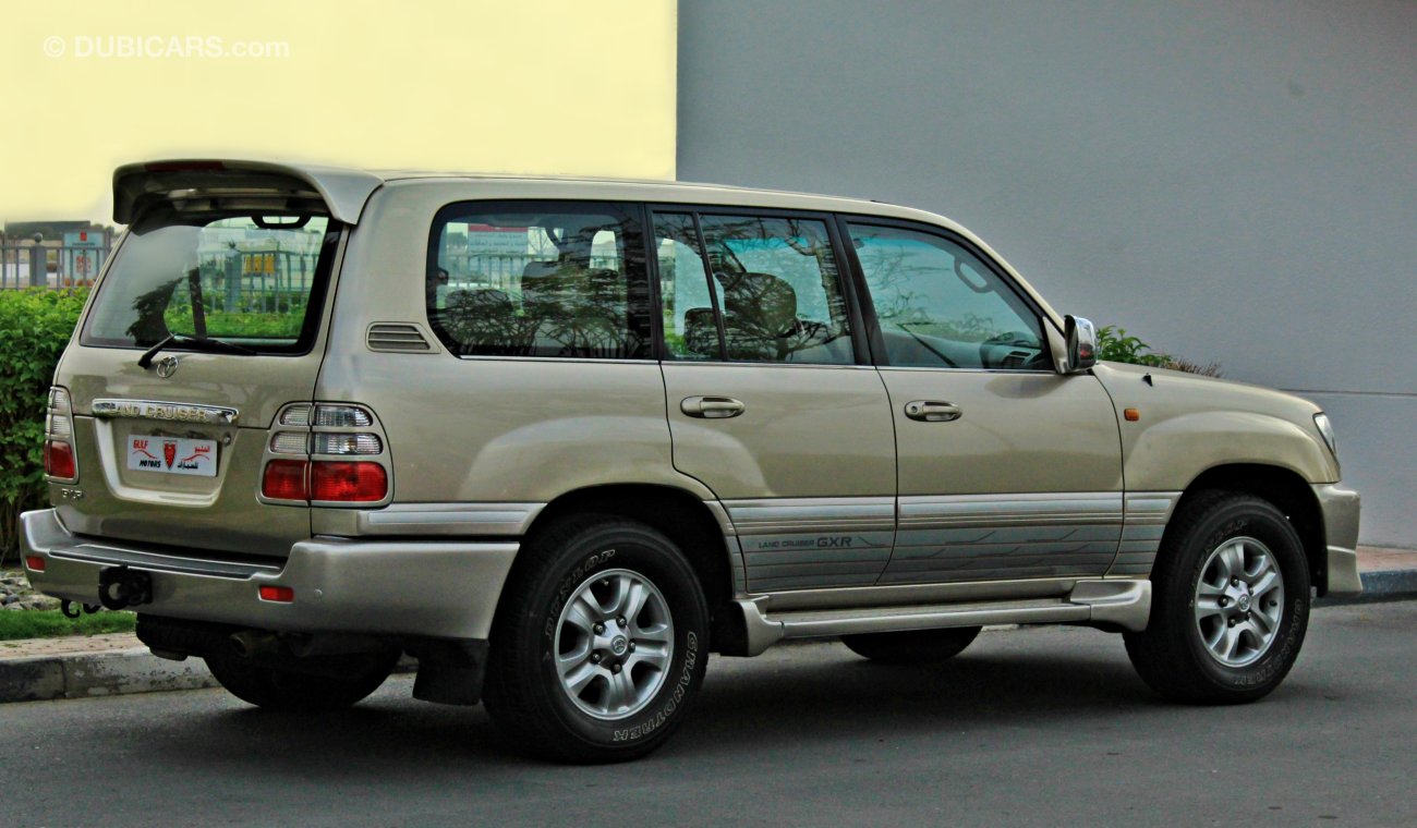 Toyota Land Cruiser GXR - EXCELLENT CONDITION