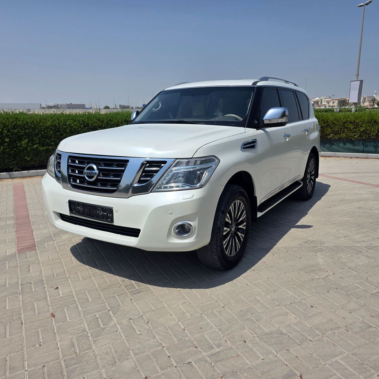 Nissan Patrol LE PLATINUM