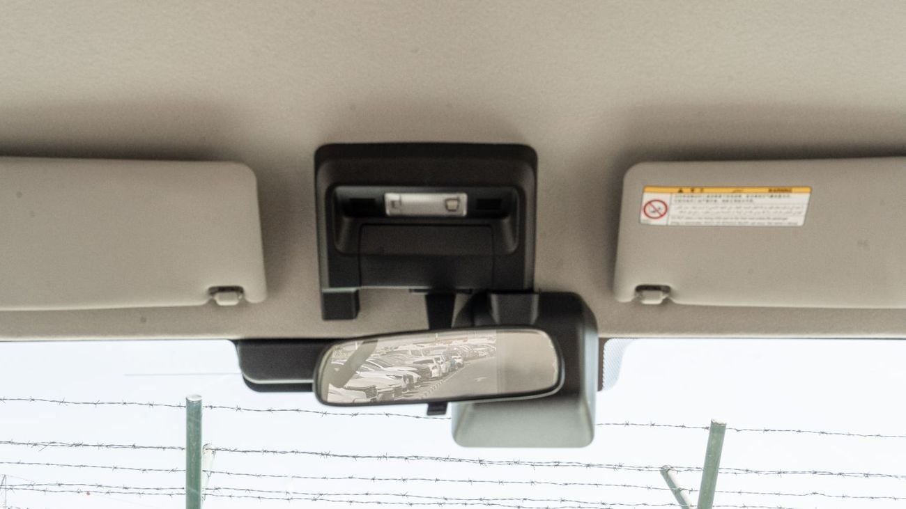 Toyota Land Cruiser 70 HT VXR 2026 Toyota Land Cruiser 4.0L AT Petrol (White-Brown) Mid Option