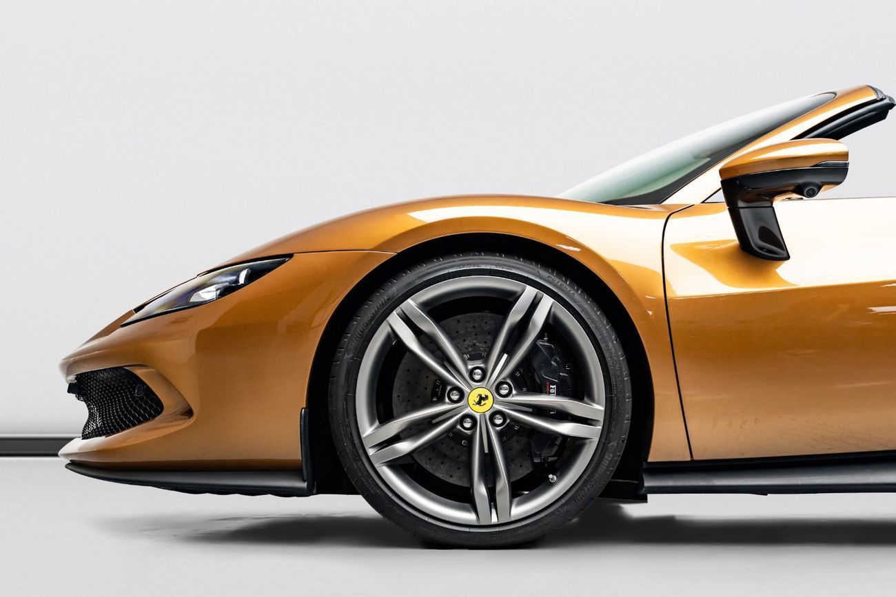 فيراري 296 GTS 2024 Ferrari 296 GTS, 2027 Ferrari Warranty + 2031 Ferrari Service Contract, Low KMs, GCC