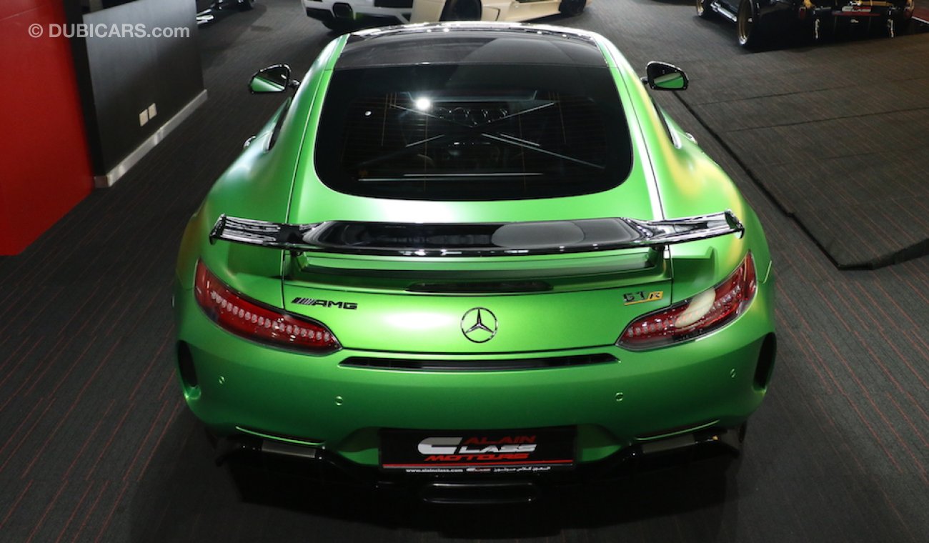 Mercedes-Benz AMG GT R