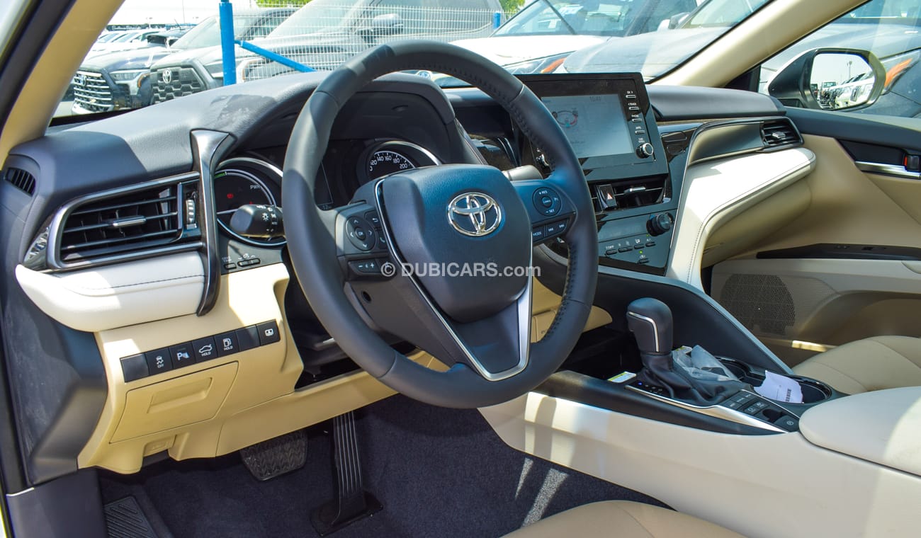 Toyota Camry GLE 2.5L Hybrid
