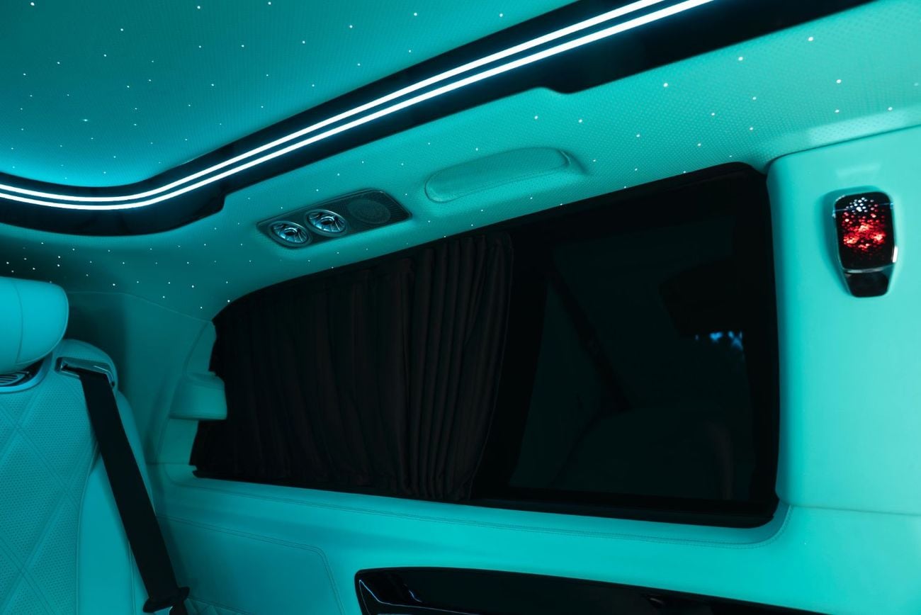 مرسيدس بنز فيتو Two-Tone Exterior | Turquoise Luxury Interior | Captain Seats | Starlight Roof | 360° Camera