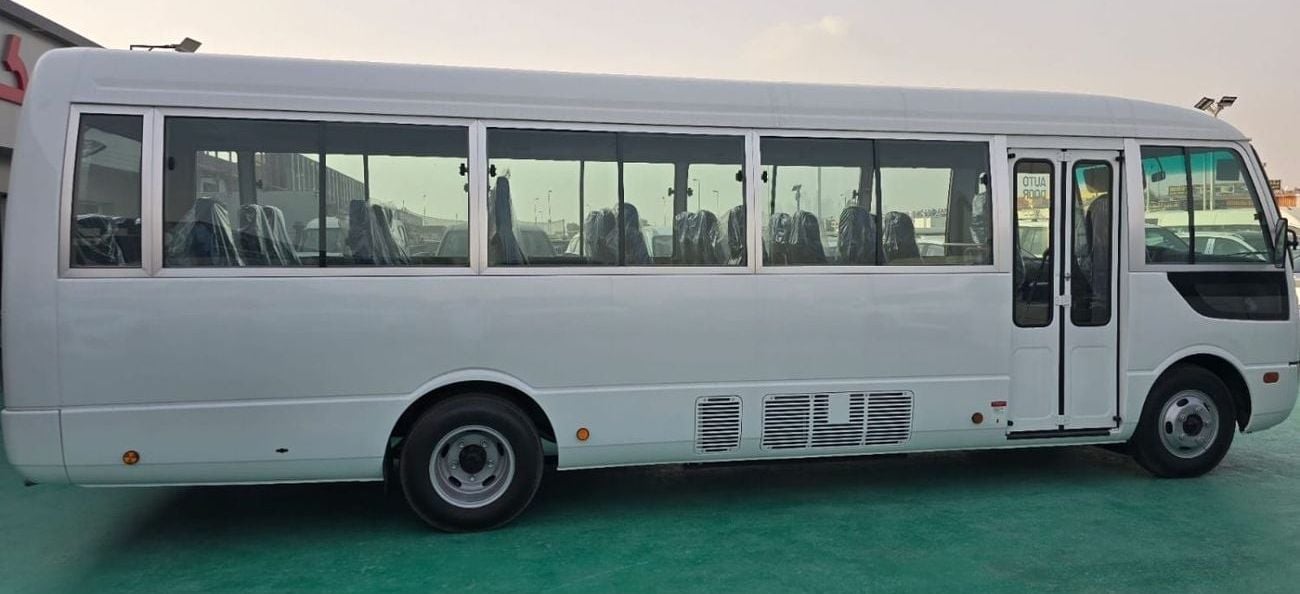 Mitsubishi Rosa 4.2L DIESEL 30 SEATS 2024