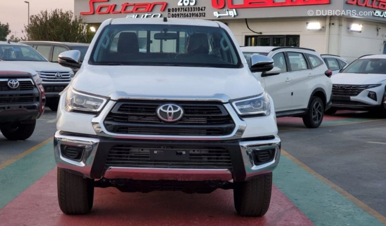 تويوتا هيلوكس Toyota Hilux Pick Up SR5 Double Cabin M/T 22MY 2.4L 4x4 Diesel