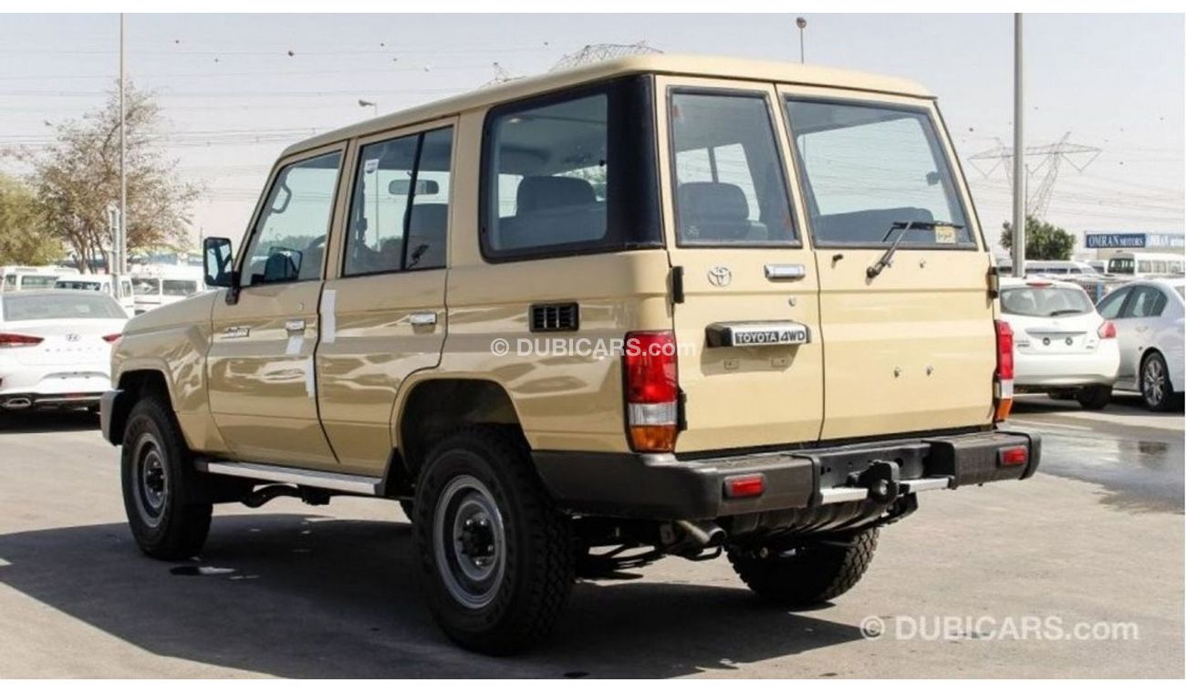 Toyota Land Cruiser 70 TOYOTA LAND CRUISER HARDTOB 5 DOOR  4X4 4.2L V6 DIESEL///2023///SPECIAL OFFER///BY FORMULA AUTO FOR