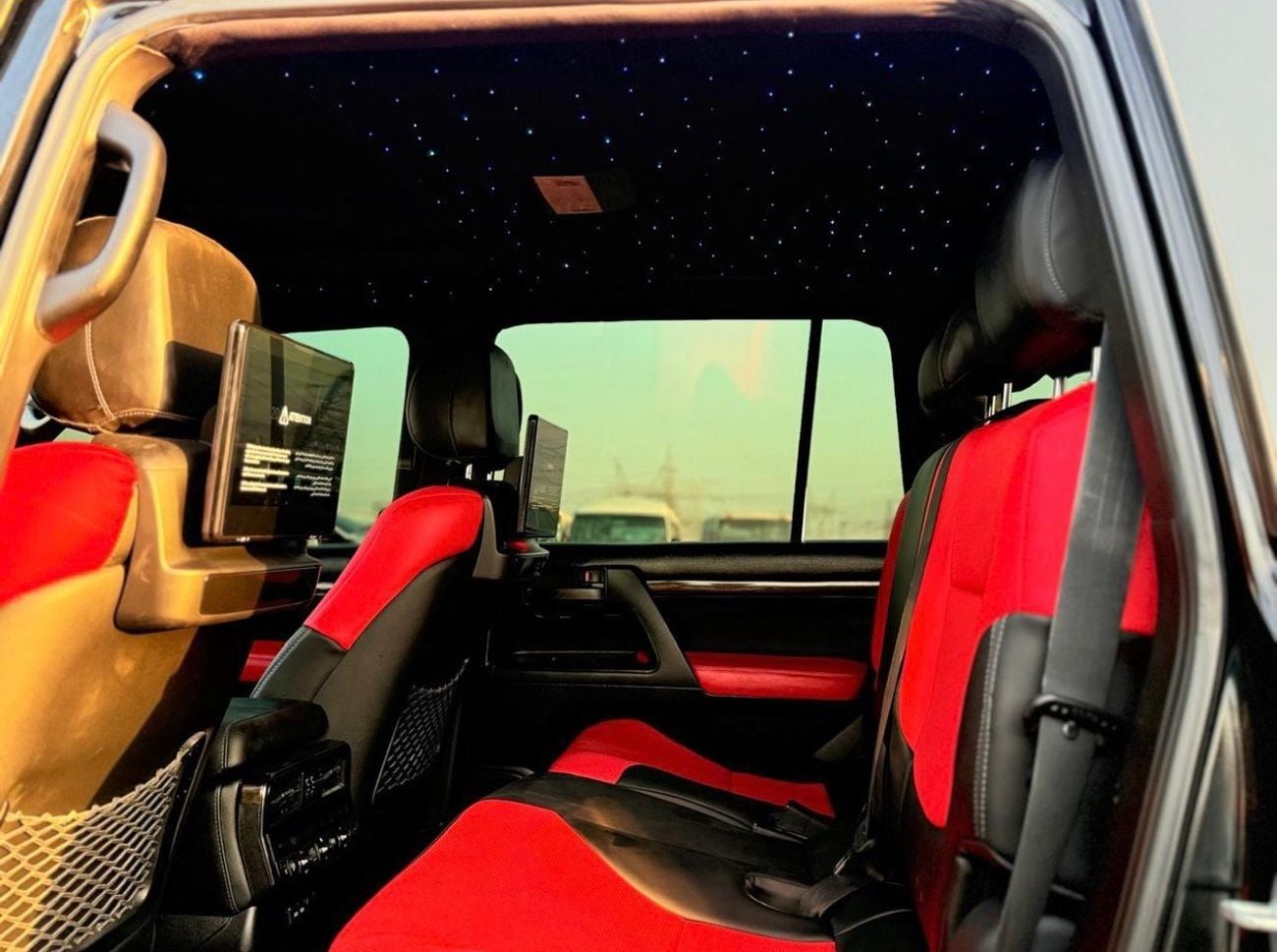 Toyota Land Cruiser Toyota landcuriser GXR V6 Years 2018 upgrade inside and outside 2025 full option 4.0 L petrol