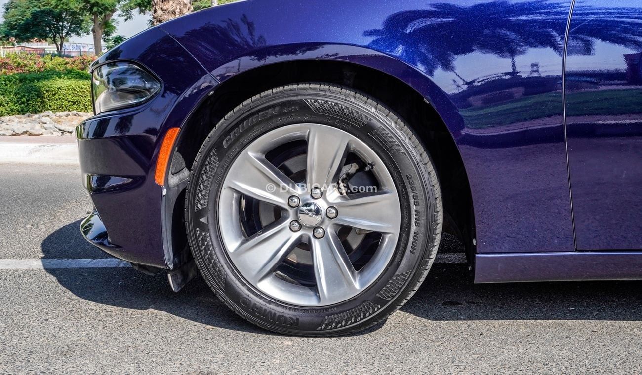 Dodge Charger 2016 V6 GCC SPECS FULL SERVICE HISTORY