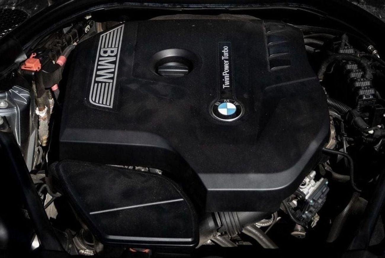 BMW 530i M Sport 2.0L BMW 530i M-Sport 2017 GCC under Warranty with Flexible Down-Payment.