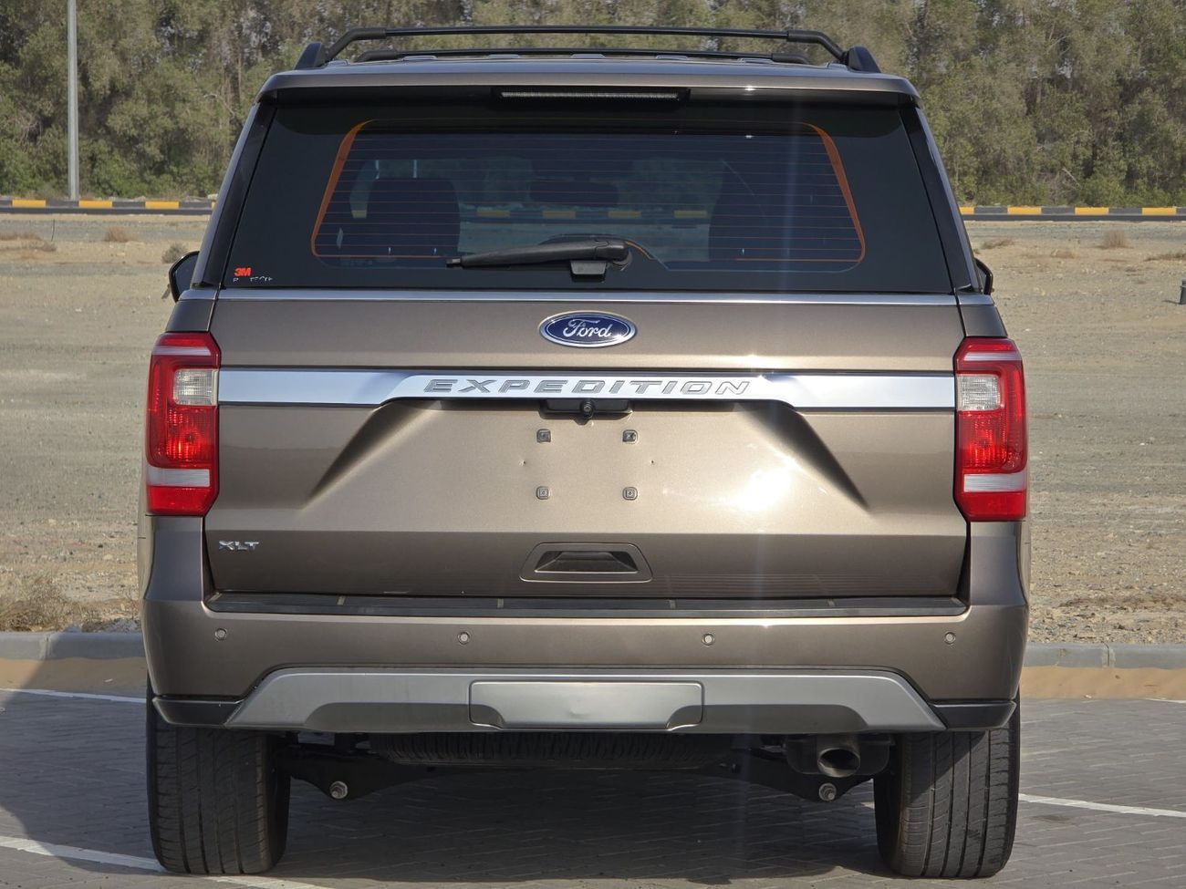 فورد إكسبيديشن XLT 3.5L (380 HP) FWD