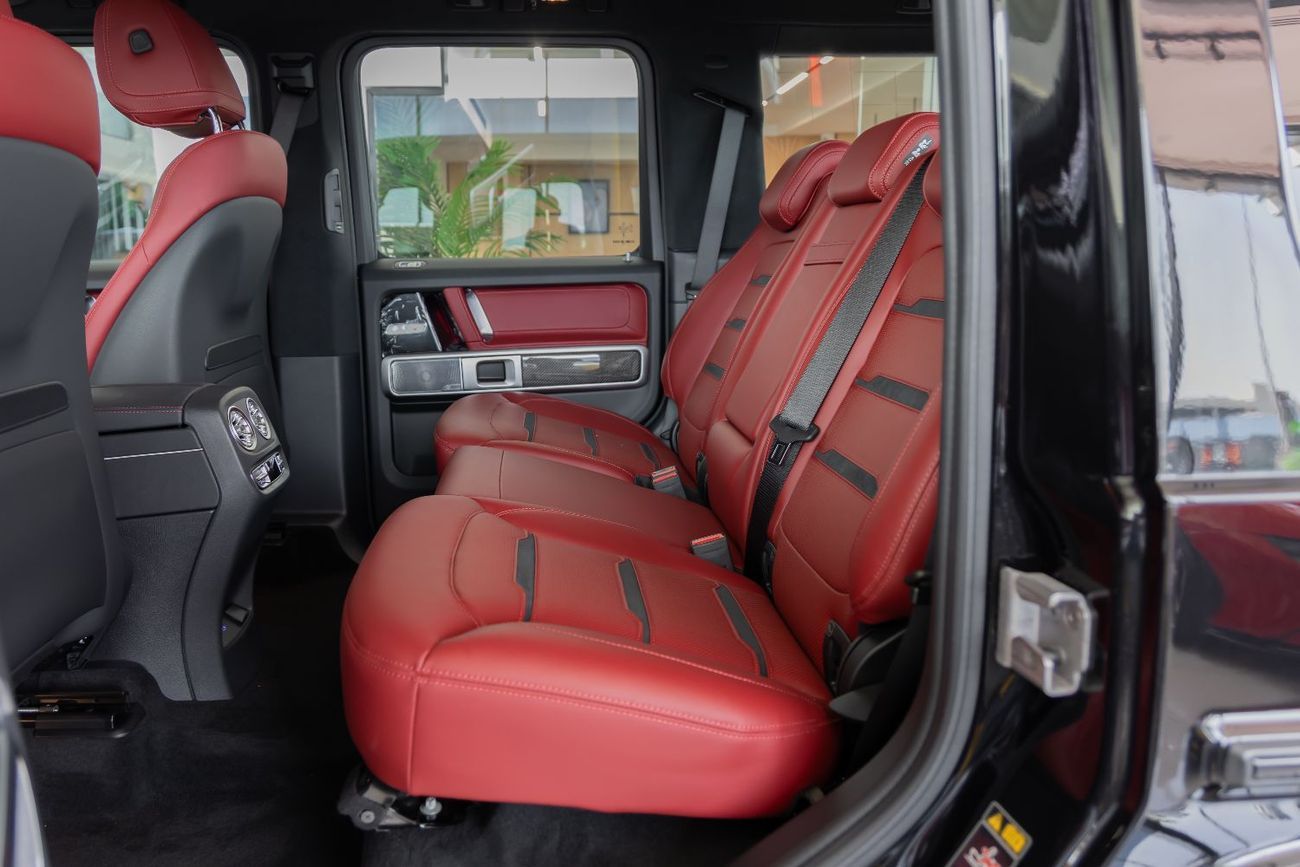 مرسيدس بنز G 63 AMG 4MATIC SUV Mercedes G63 AMG - Double Night Package - Fully Loaded- Carbon Fiber Interior - 2025