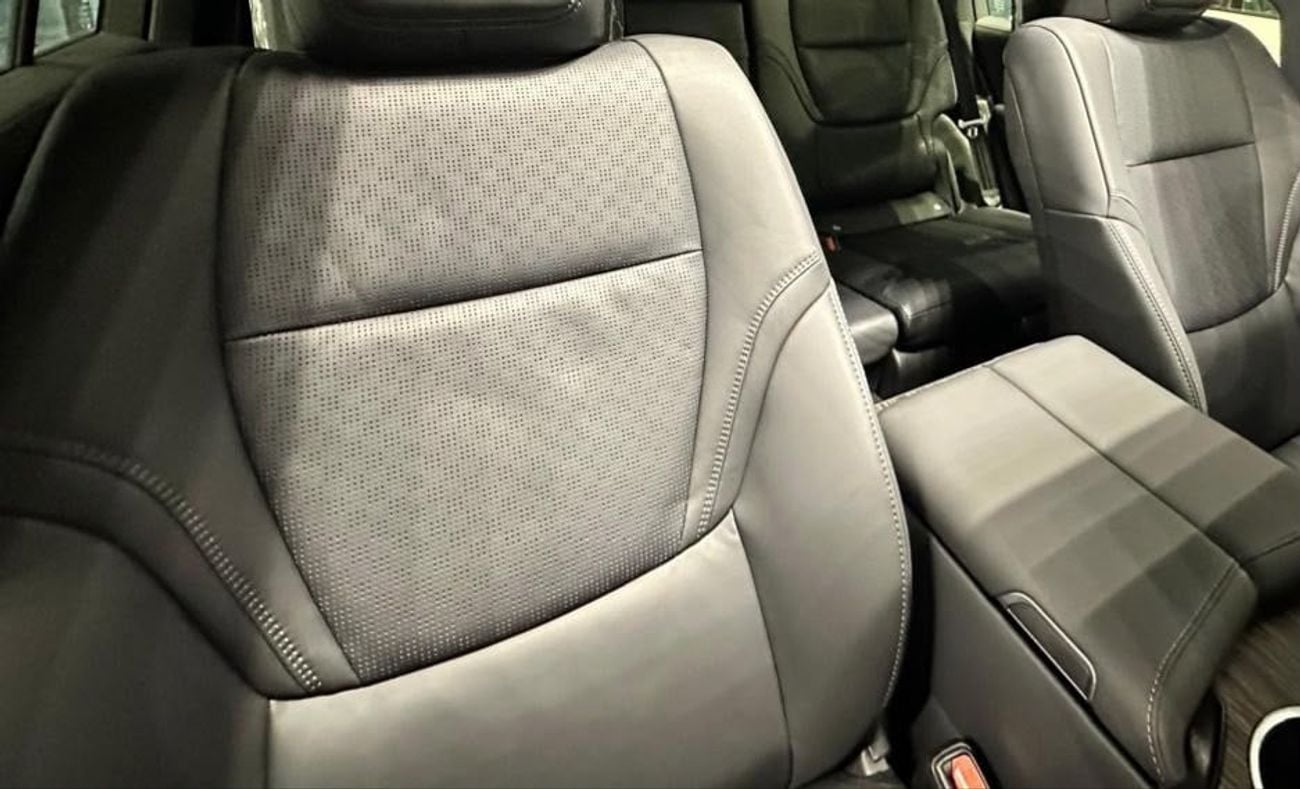 Toyota Land Cruiser VXR