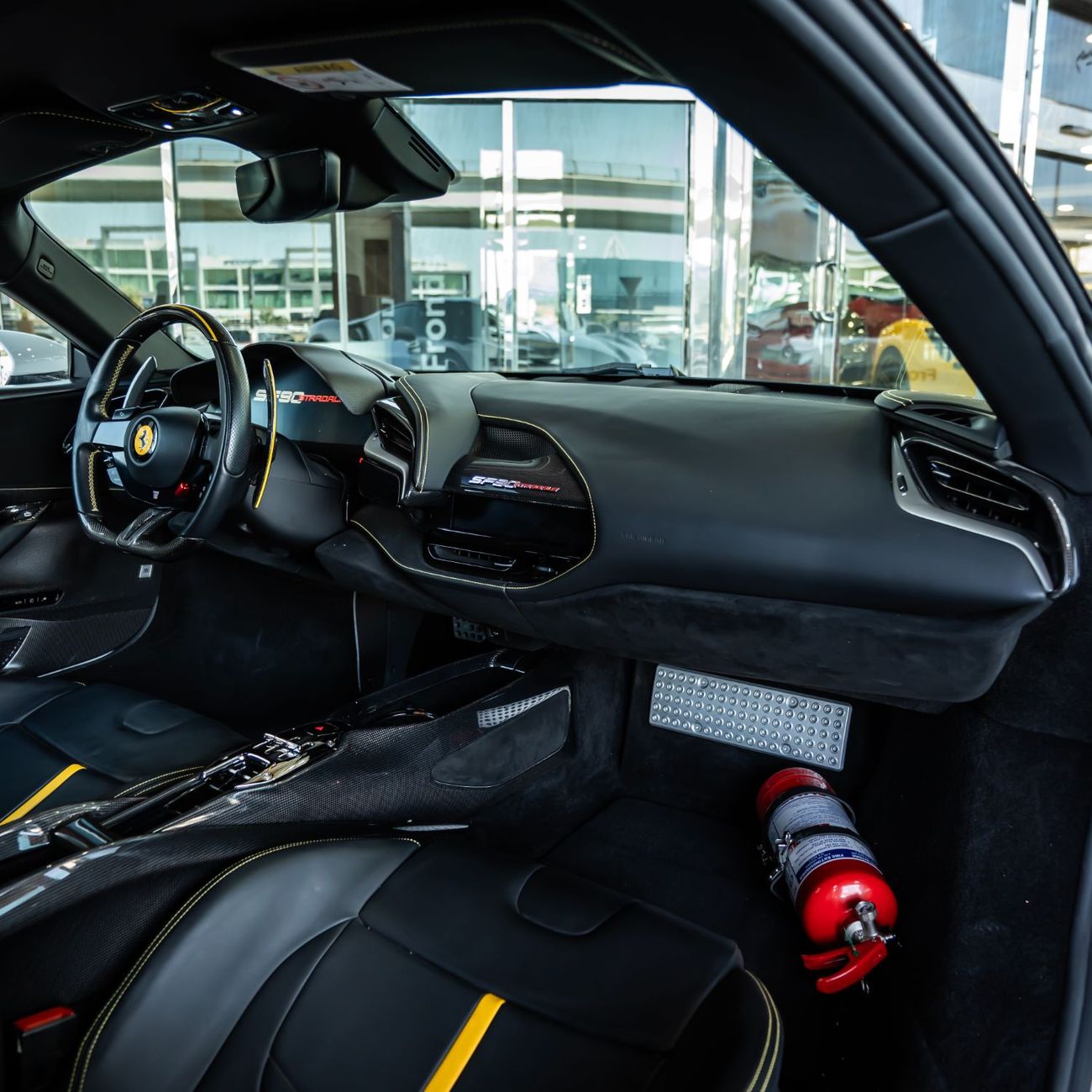 فيراري SF90 ستراديل 2022 FERRARI SF90 ASSETO FIORANO ( NOVITEC BODY KIT ) DONE ONLY 5000KM GCC WITH WARRANTY