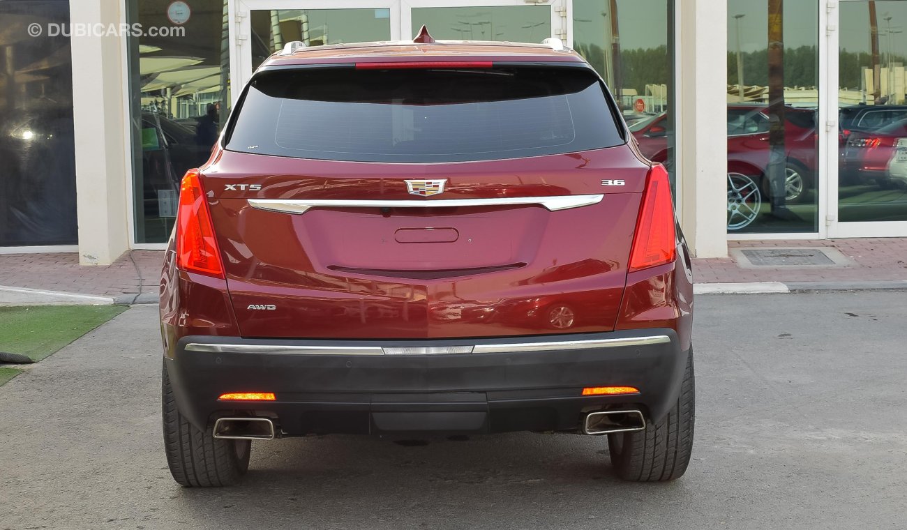 Cadillac XT5 AWD  Agency Warranty Full Service History