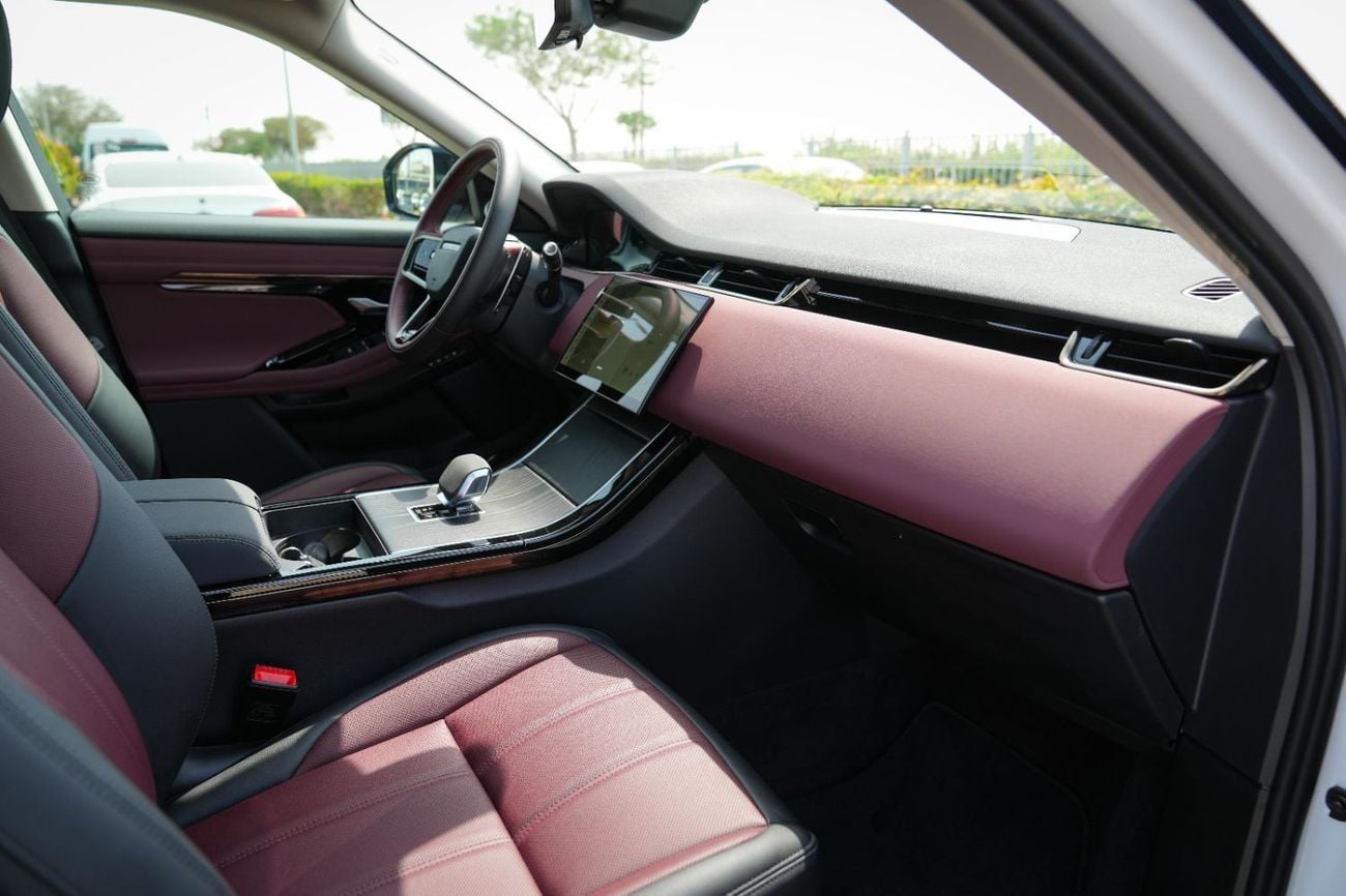 Land Rover Range Rover Evoque SE P250 DYNAMIC 2025!! FIVE YEARS WARRANTY!! THREE YEARS SERVICE CONTRACT