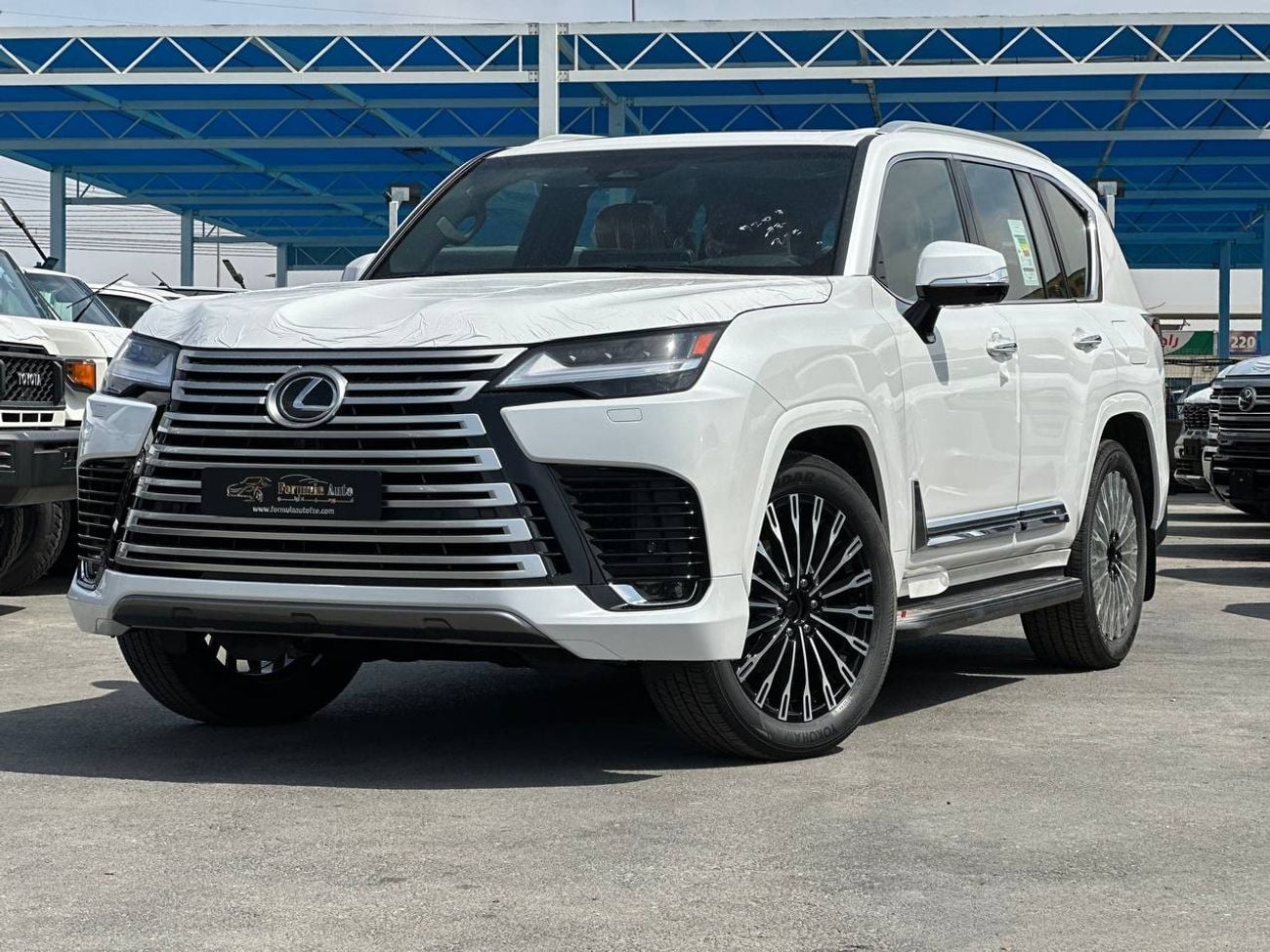 لكزس LX 600 LX600 VIP 3.5 لتر PTR أوتوماتيك // 2026 // كاملة المواصفات: مقاعد VIP، رادار وشاشة عرض رأسية، كاميرا