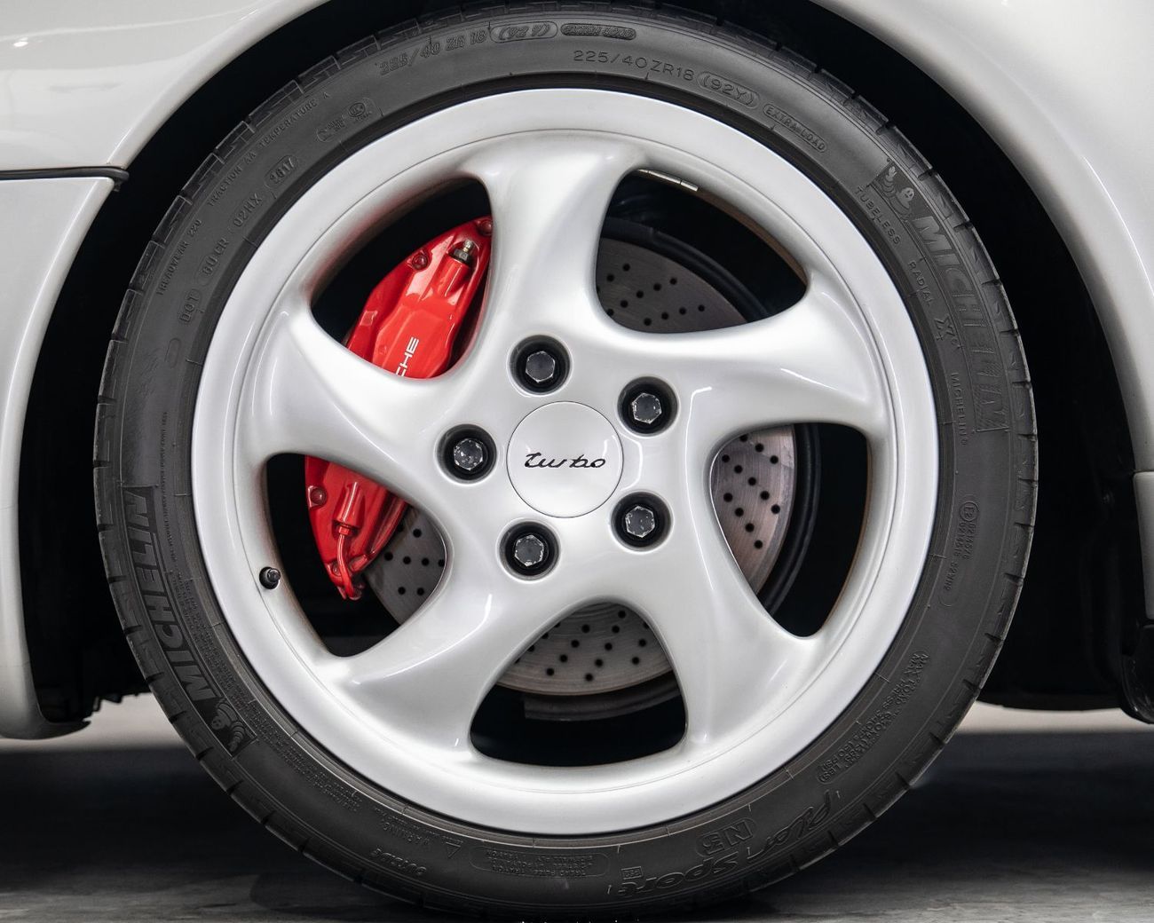 Porsche 911 1997 Porsche 911 Turbo (993) • Full Agency Porsche Service History • GCC • Two Owners from New