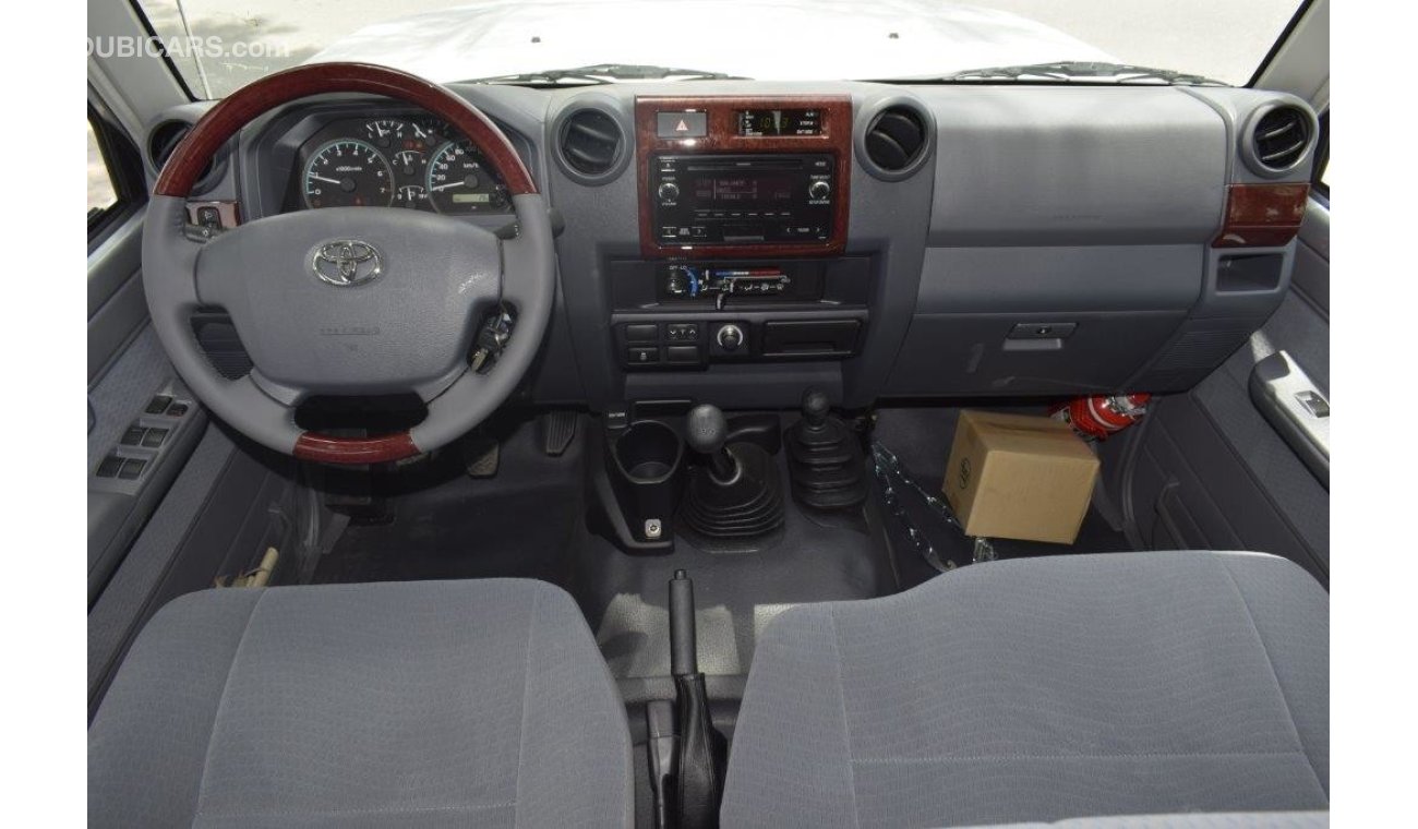 Toyota Land Cruiser Double cab Pickup V6 4.0l Petrol