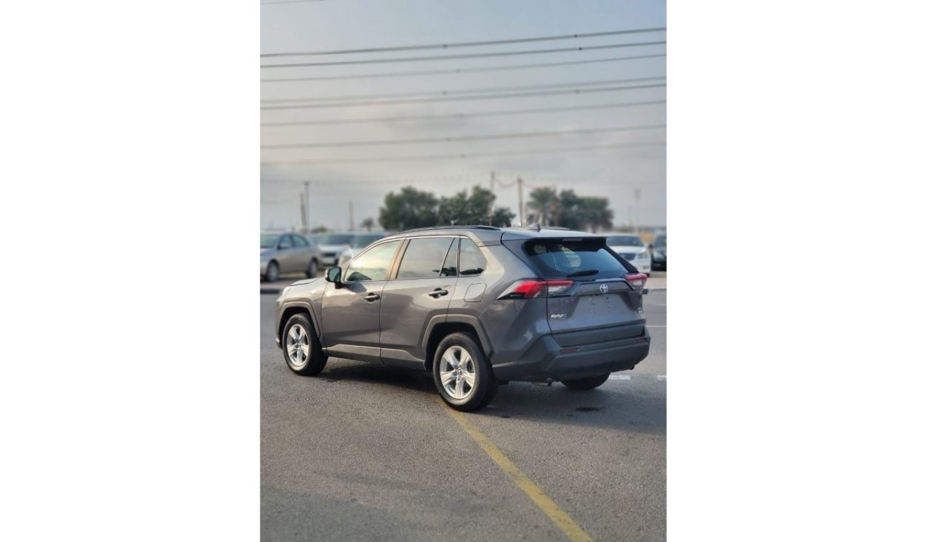 تويوتا راف ٤ TOYOTA RAV4 FULL OPTION 2021