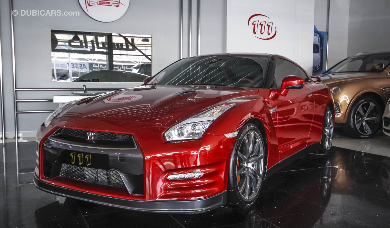 Nissan GT-R