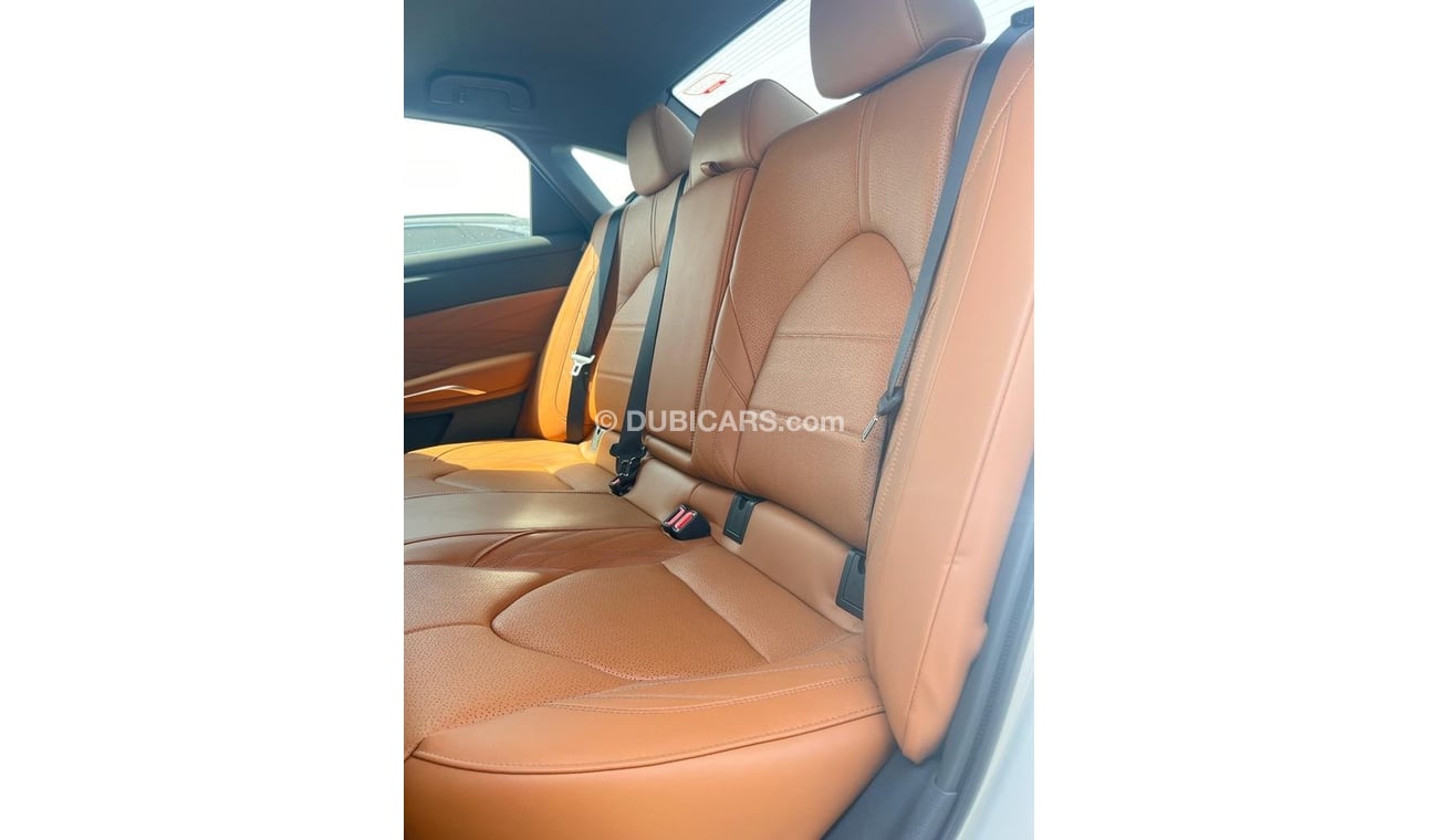 تويوتا افالون Avalon limited , 3.5 L , full option , rims 18