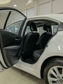 تويوتا كورولا GLI Moonroof Hybrid 1.8L