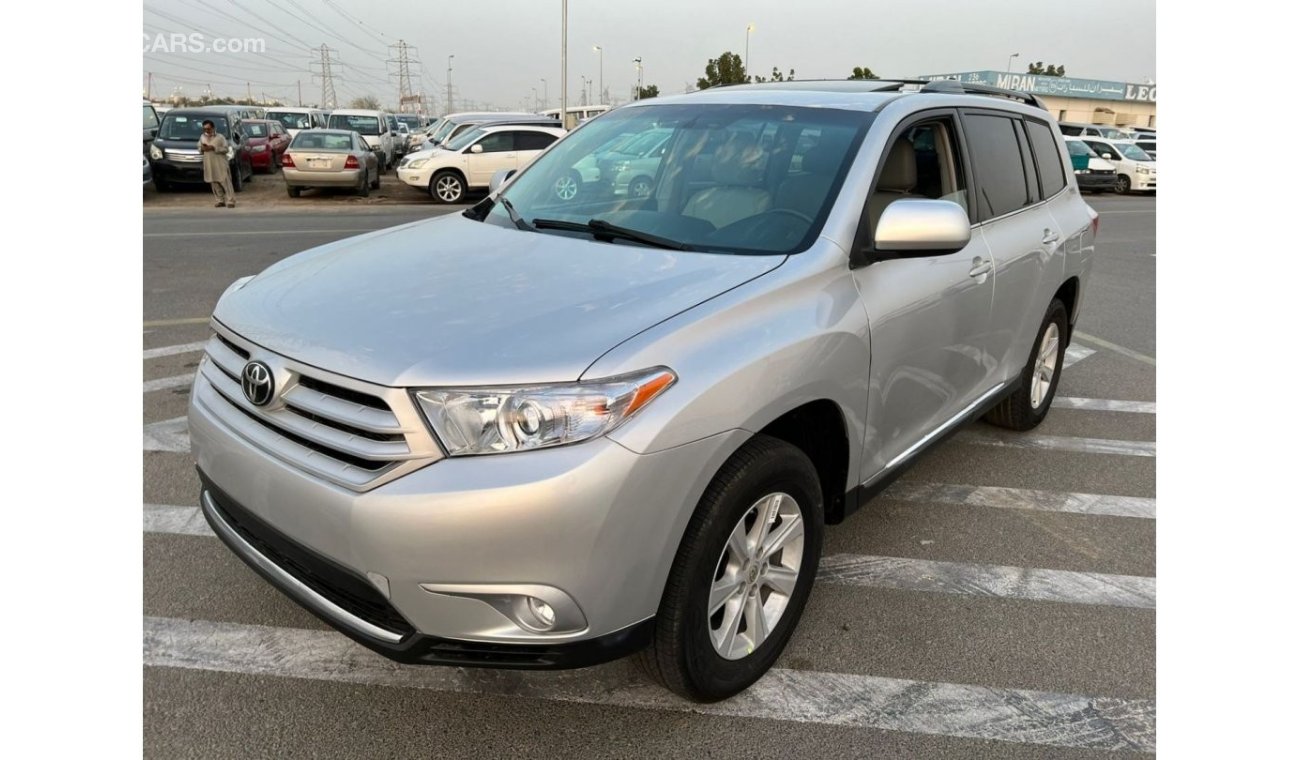 تويوتا هايلاندر 2013 TOYOTA HIGHLANDER / AWD / FULL OPTION