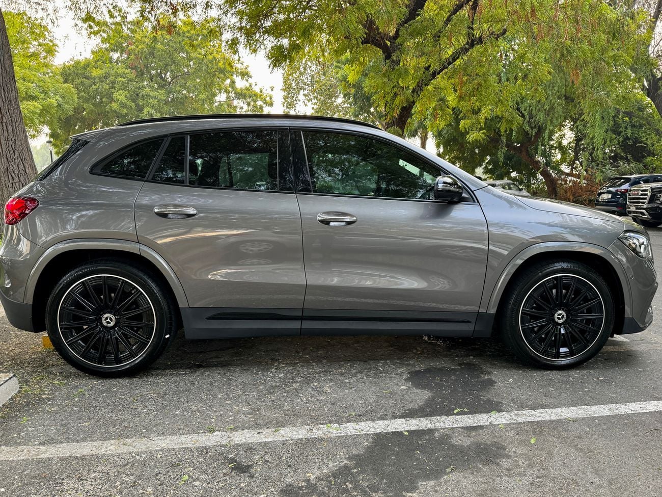 Mercedes Benz GLA 200 AMG PREMIUM