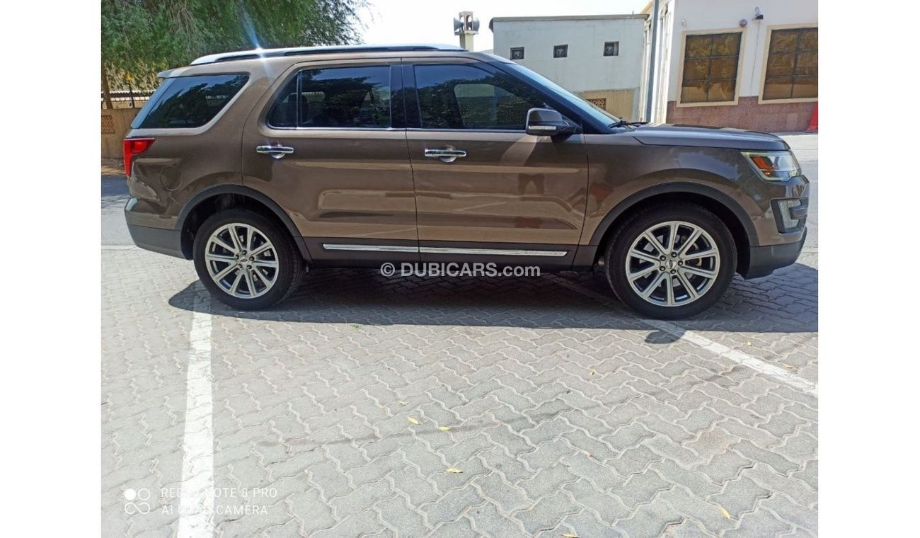Ford Explorer 3.5L 4WD PETROL LIMITED AUTOMATIC TRANSMISSION ( WARRANTY AND SERVICE CONTRACT TILL FEB 2024)