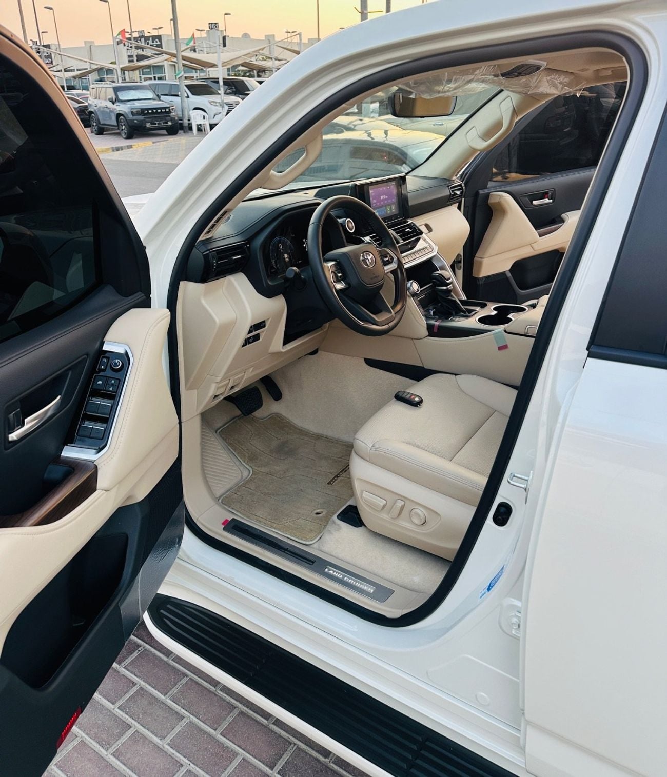 Toyota Land Cruiser GXR