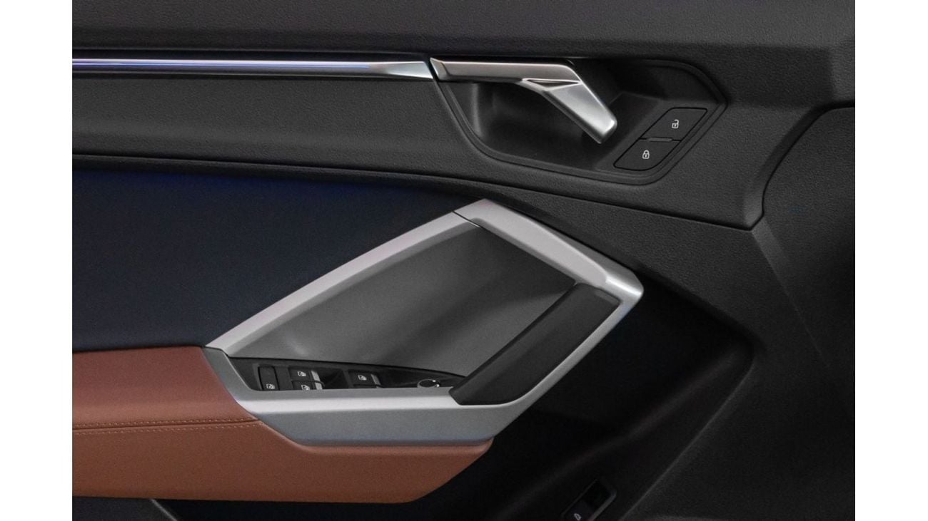 أودي Q3 2024 Audi Q3 40TSFI / 5 Year Audi Warranty & Service Contract