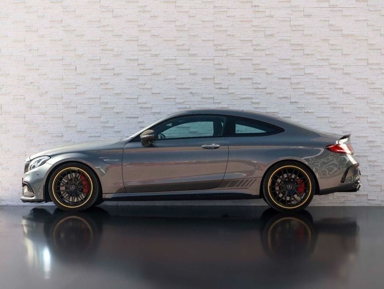 Mercedes-Benz C 63S AMG Std 4.0L (4 Seater)