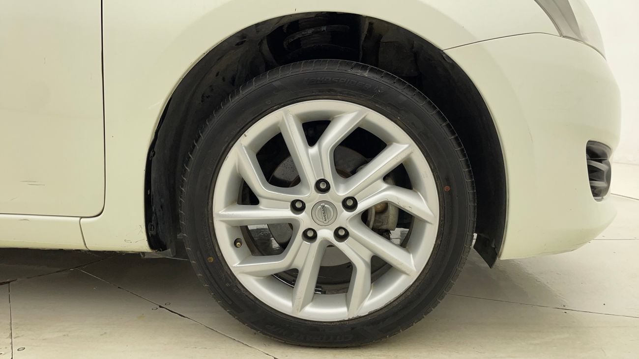 نيسان تيدا SV 1.8 | بدون دفعة مقدمة | اختبار القيادة في المنزل