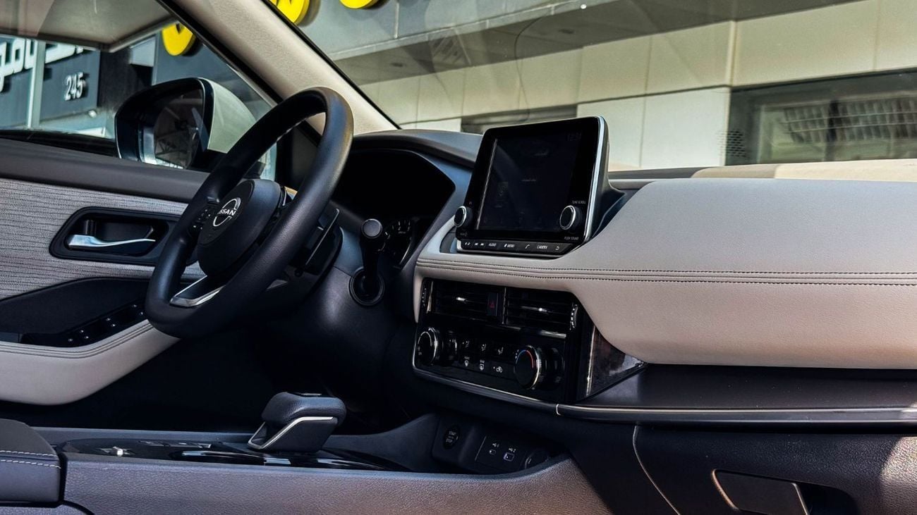 نيسان إكس تريل S 2.5L (169 HP) FWD (5 Seater)